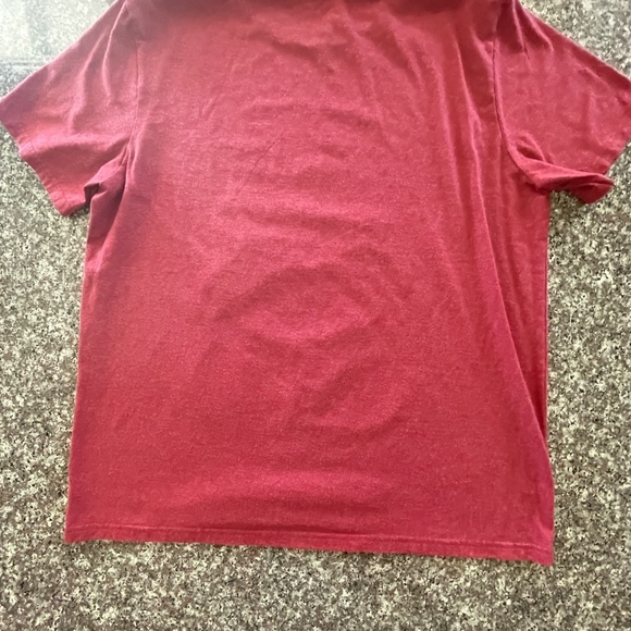 Disney Men’s Tee shirt Size XL Mickey Mouse Red - Picture 5 of 5